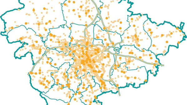 Karte der Region Hannover mit vielen orangefarbenen Punkten, die vor allem im Stadtzentrum dicht verteilt sind – Darstellung von Datenerfassungen oder Projektstandorten.